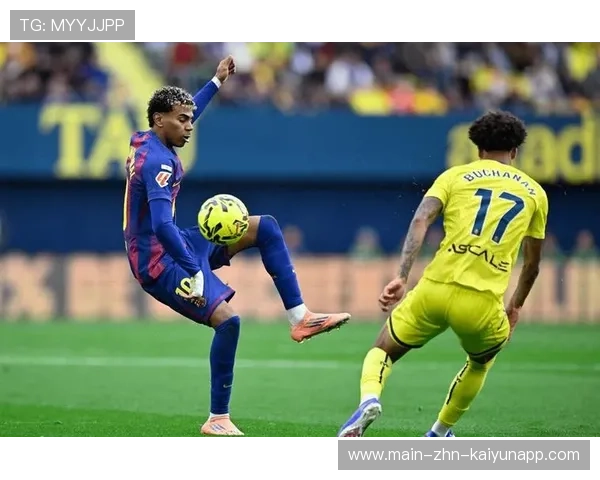 巴萨看台风波升级！球迷向主队看台投掷物品被拘捕