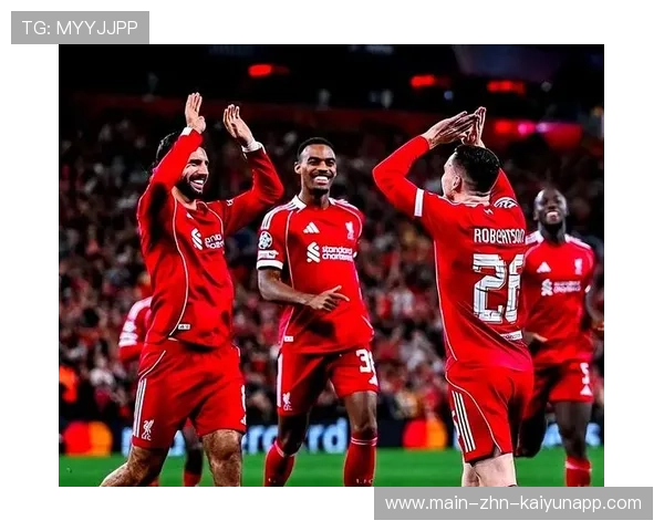 利物浦边锋带球过多人后推射完成精彩进球