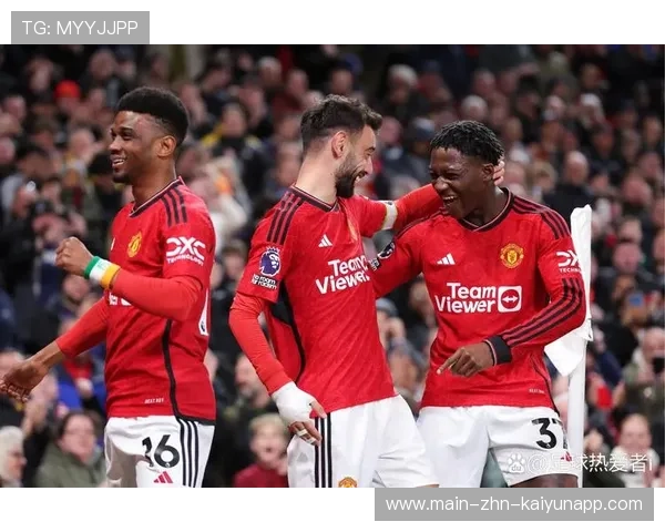 曼联全力备战，年轻球员逐渐成为主力